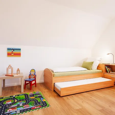 Kira